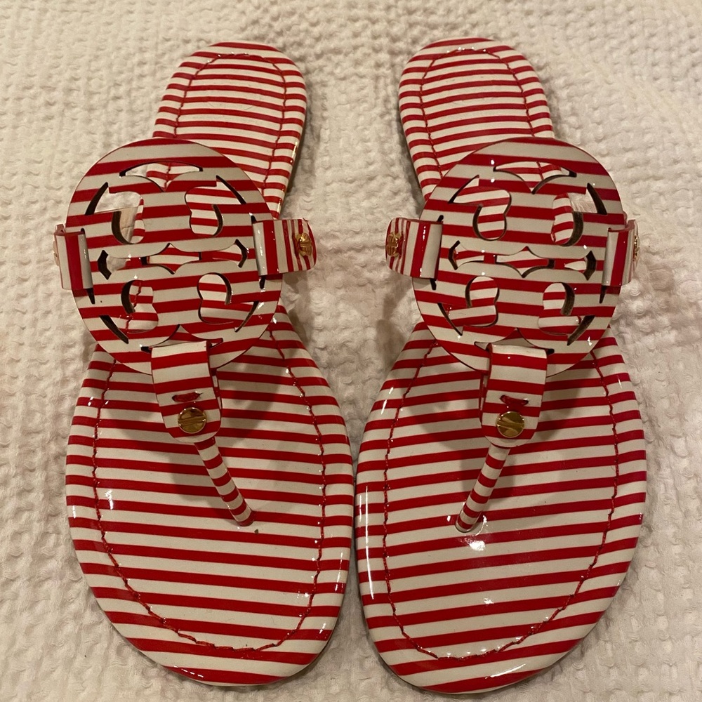 Brand new Tory Burch Miler sandals size 8 color: Nantucket red/white